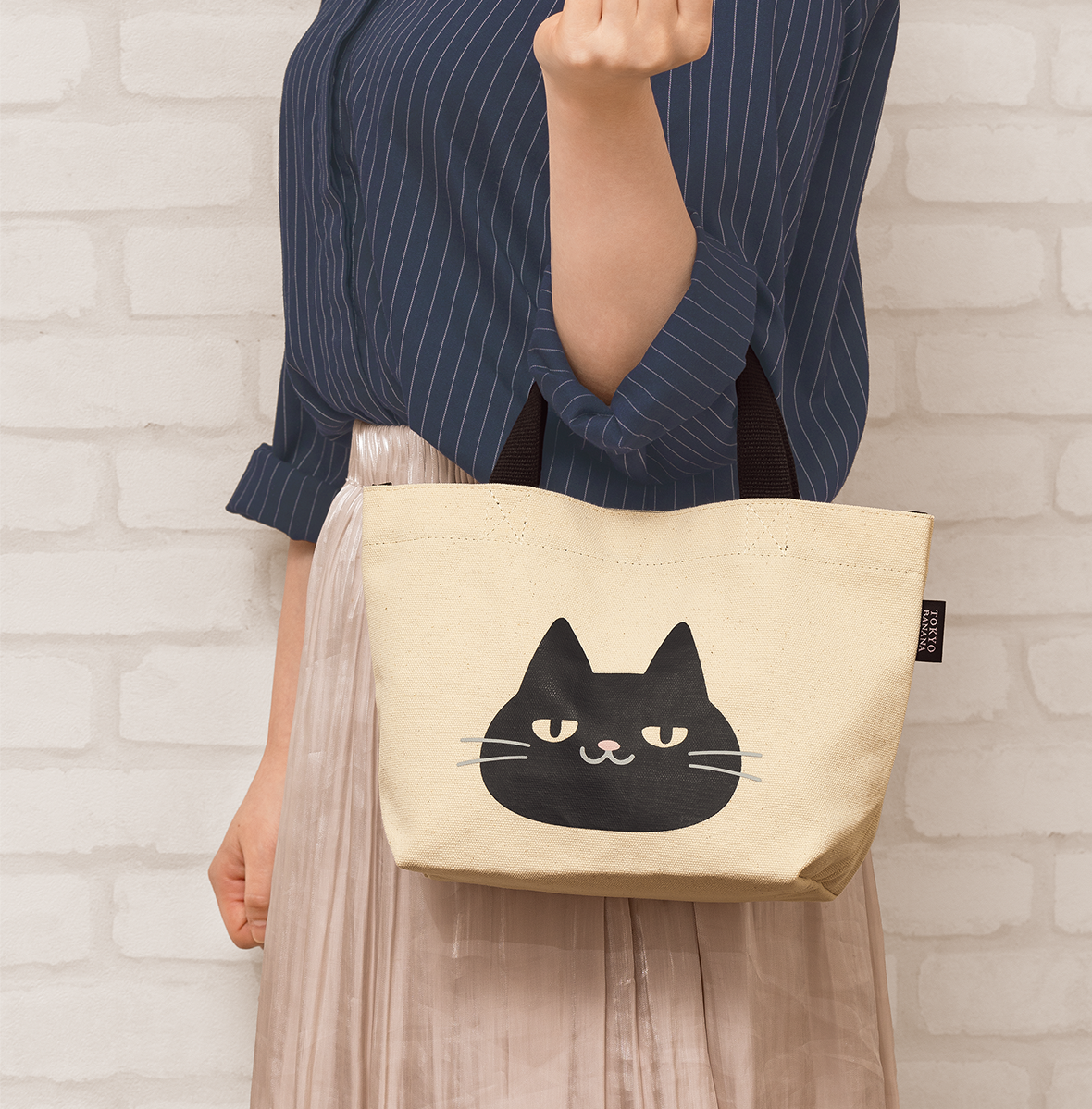 SAMPLE