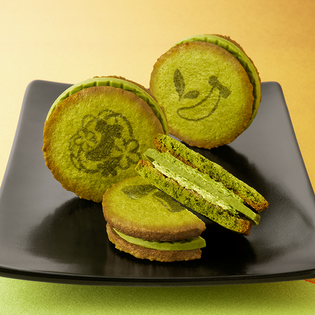 TOKYO BANANA World x KYOTO Itohkyuemon Matcha Chocolate Cookie Sandwich 1