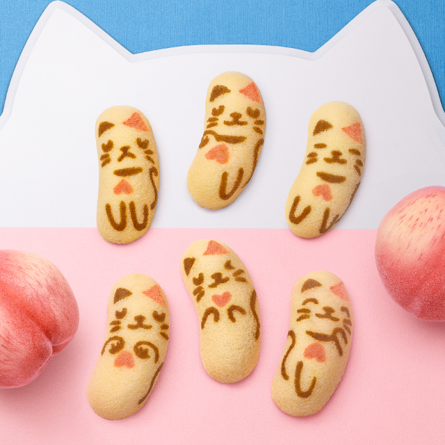 TOKYO BANANA The Calico Cat White Peach & Banana Flavor 1